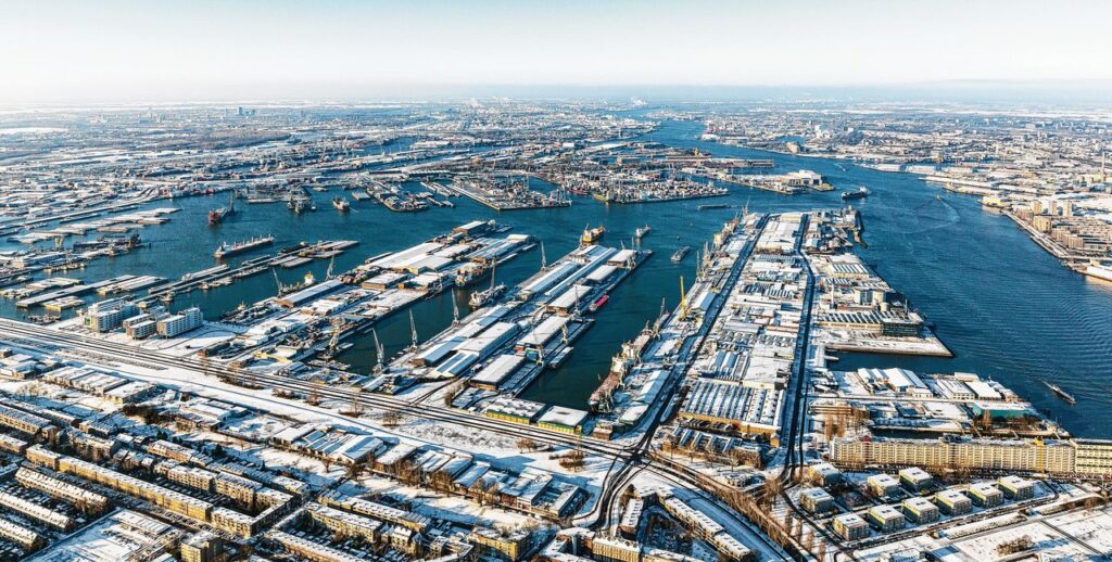 Image of the port of Rotterdam. What the Netherlands look like.